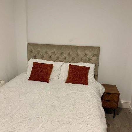 M4M Rooms- Ng8 5Np Room 1 Nottingham Dış mekan fotoğraf