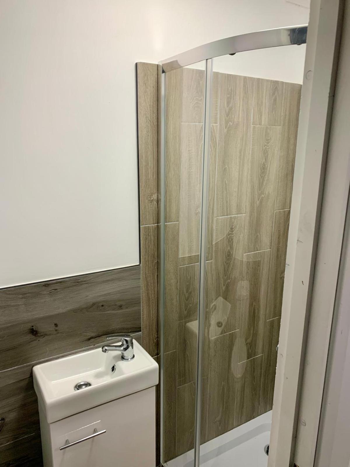 M4M Rooms- Ng8 5Np Room 1 Nottingham Dış mekan fotoğraf