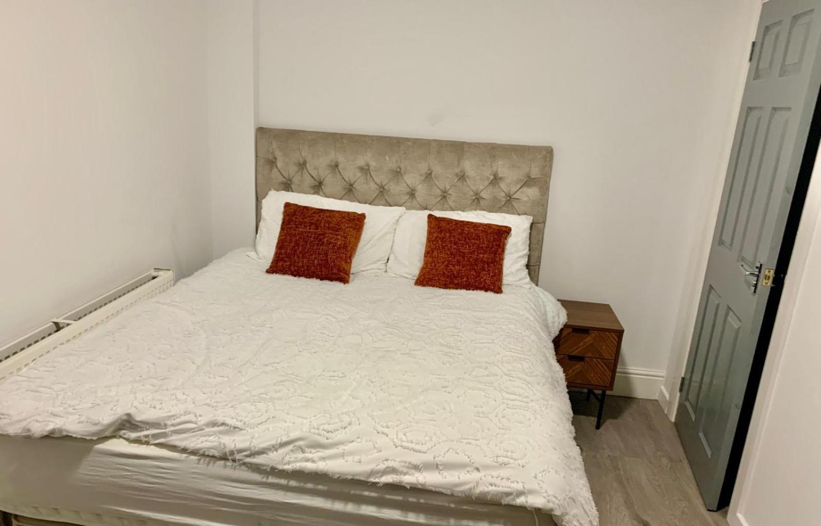 M4M Rooms- Ng8 5Np Room 1 Nottingham Dış mekan fotoğraf